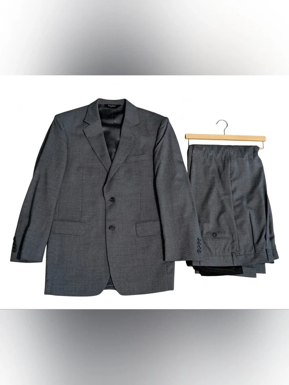 Jos A Bank Mens 2 Piece Suit 40R Gray 100% Wool 2 Button Blazer Pleated Pants 34